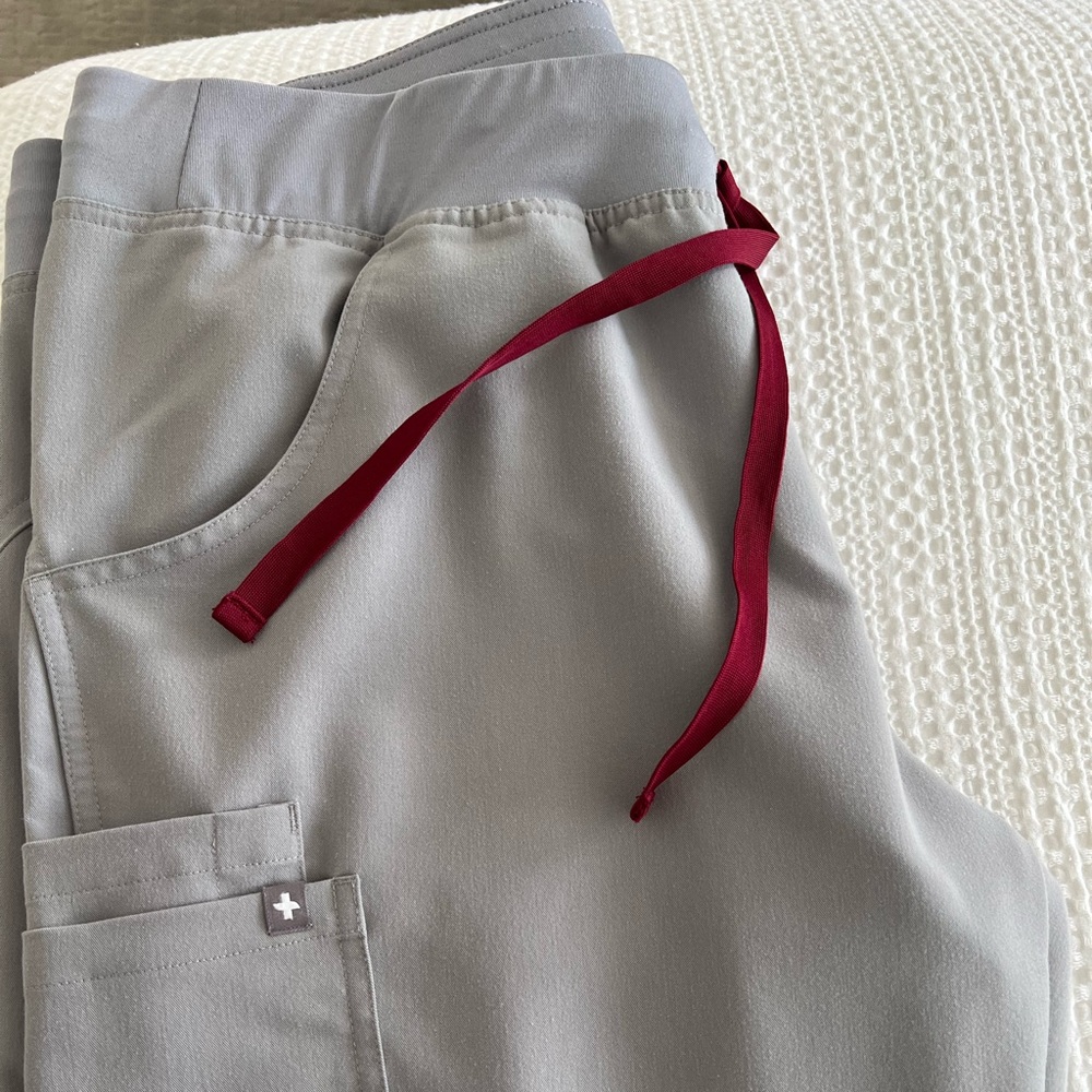 Large Kade Cement Gray pant